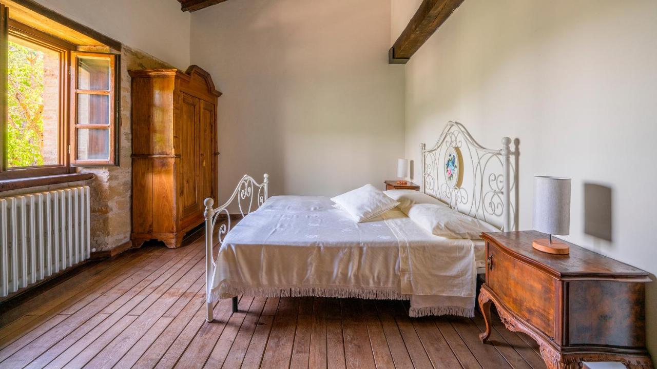 Agriturismo I Pietrini Perugia Bagian luar foto