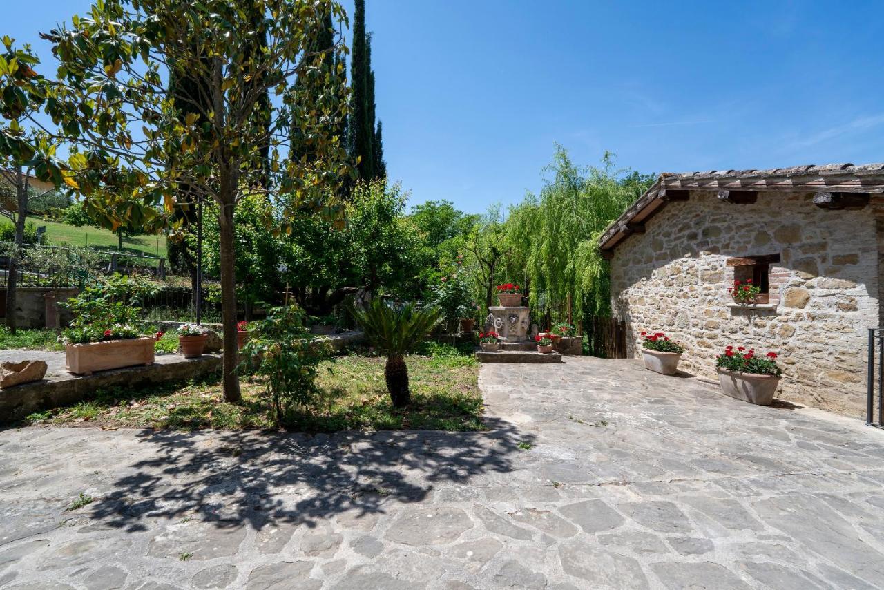 Agriturismo I Pietrini Perugia Bagian luar foto