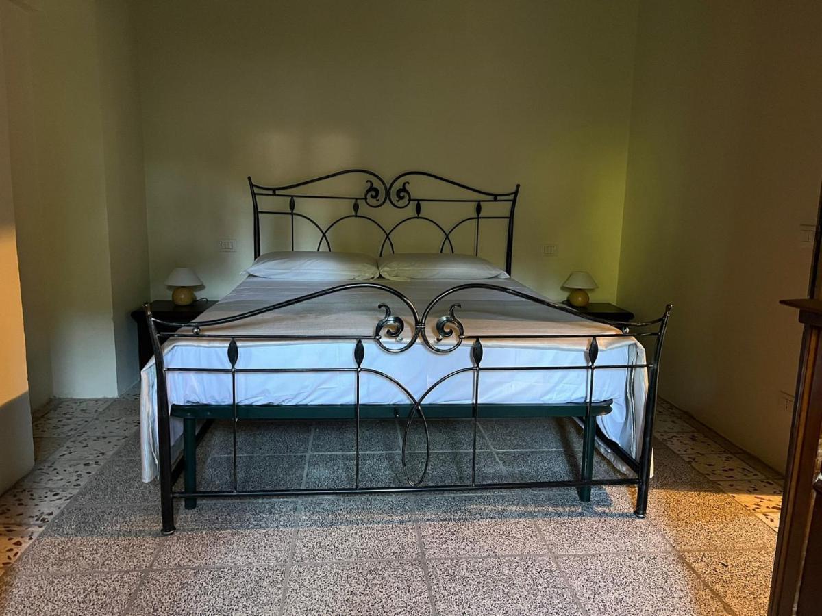 Agriturismo I Pietrini Perugia Bagian luar foto