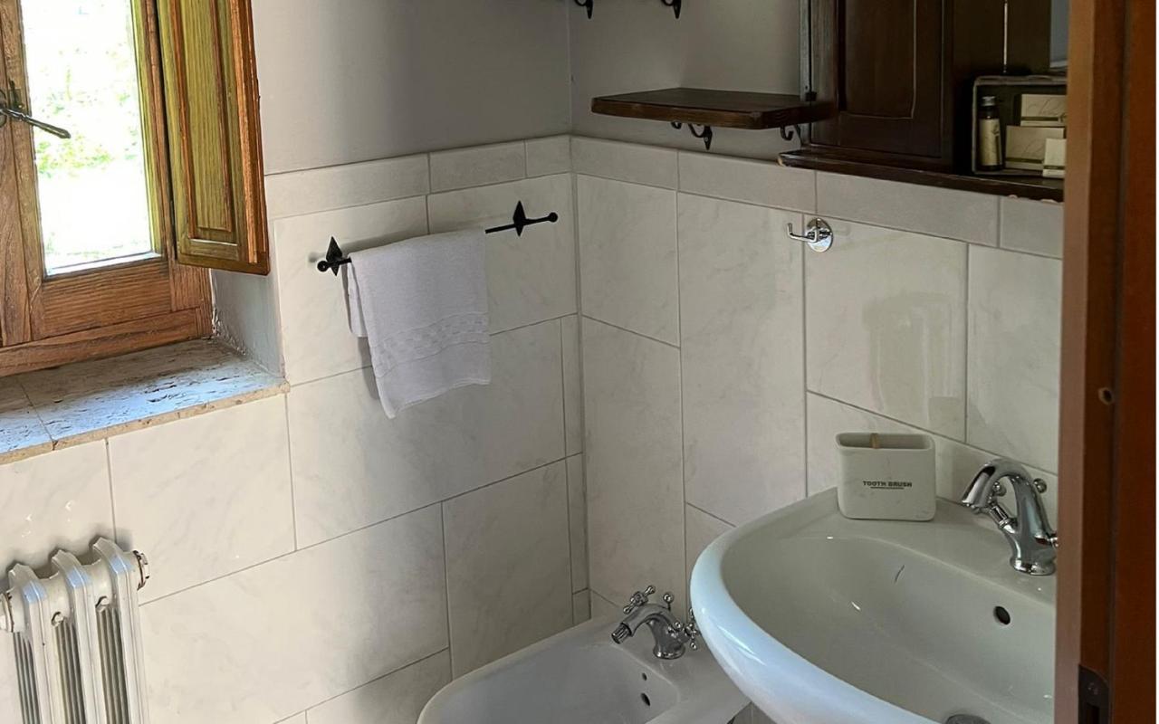 Agriturismo I Pietrini Perugia Bagian luar foto